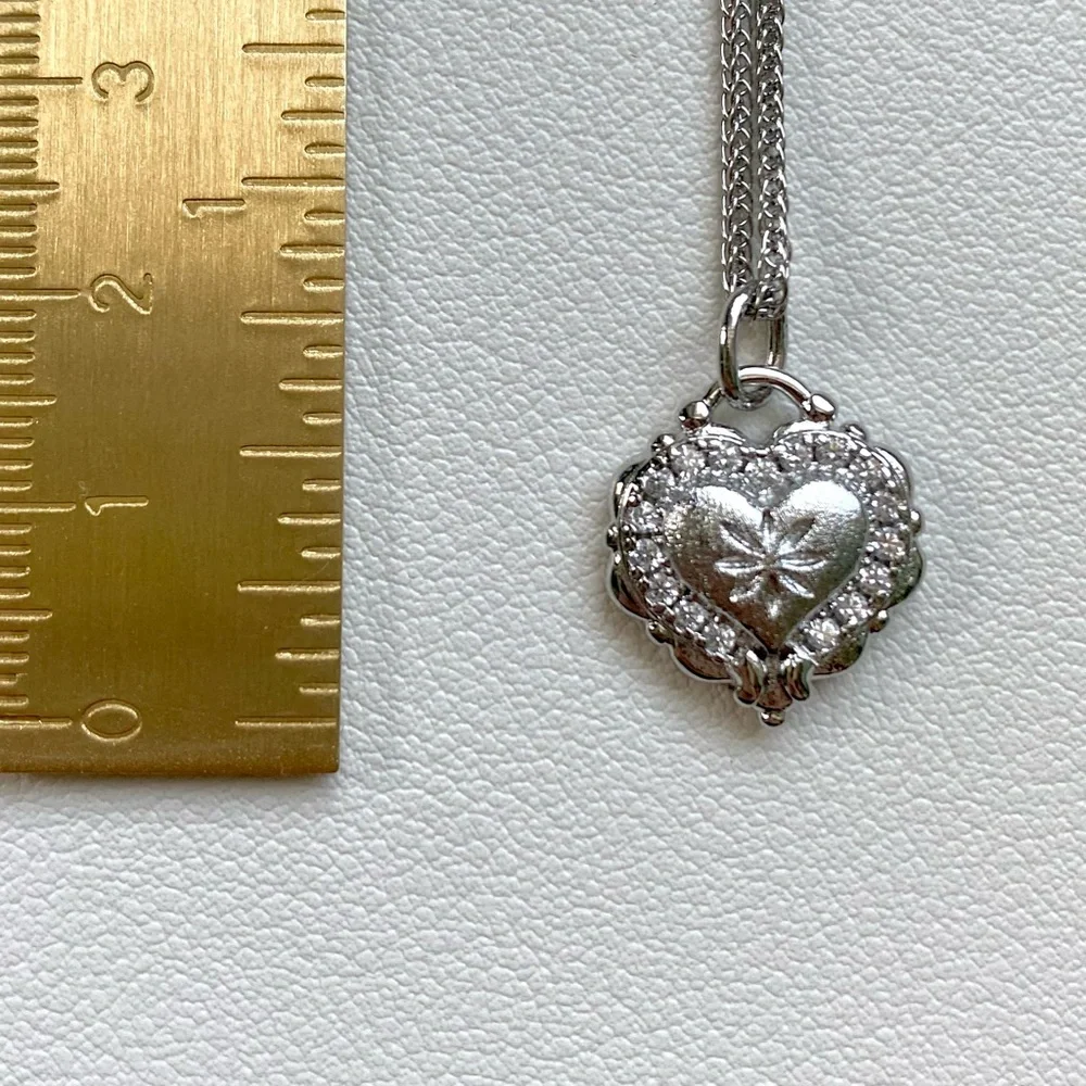 Elegant Silver Heart Pendant Necklace
